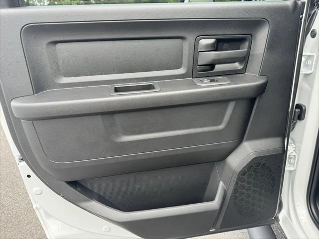2026 Ram 3500 Tradesman Crew Cab 4x4 8 Box