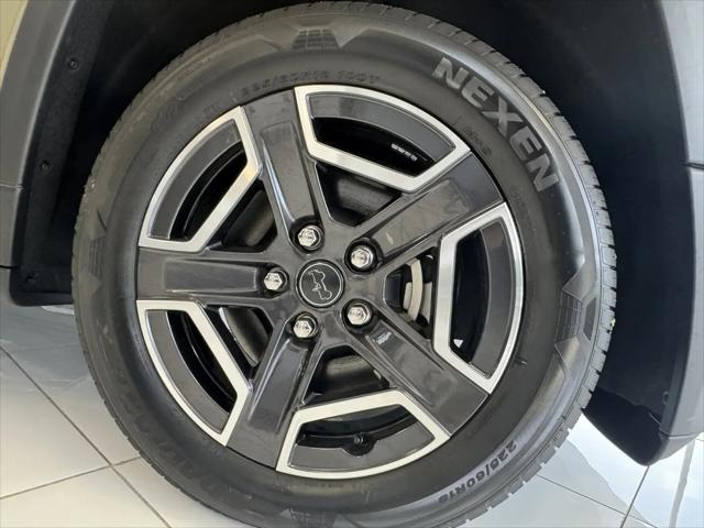 2026 Jeep Cherokee Laredo 4x4