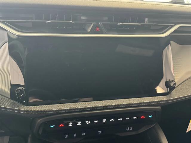 2026 Jeep Cherokee Laredo 4x4