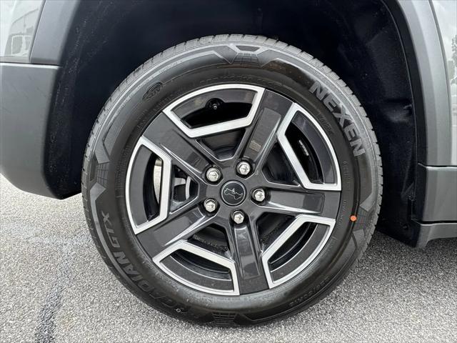 2026 Jeep Cherokee Laredo 4x4