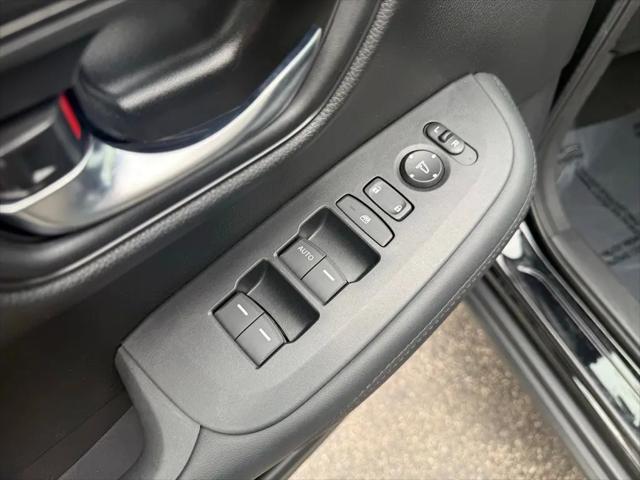 2023 Honda HR-V 2WD LX