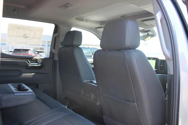 2026 Chevrolet Silverado 1500 4WD Crew Cab Short Bed LT Trail Boss