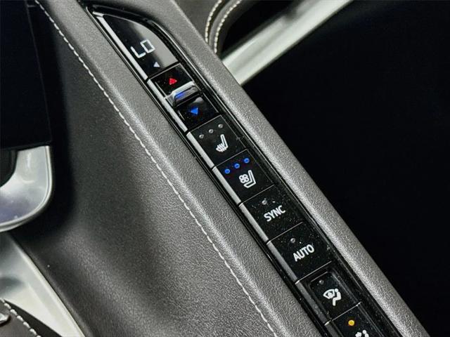 2025 Chevrolet Corvette Stingray RWD Coupe 2LT