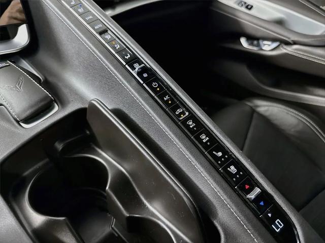 2025 Chevrolet Corvette Stingray RWD Coupe 2LT