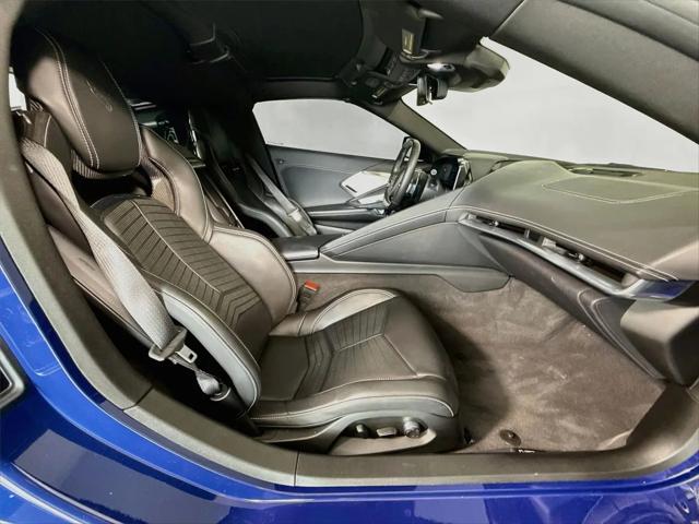2025 Chevrolet Corvette Stingray RWD Coupe 2LT