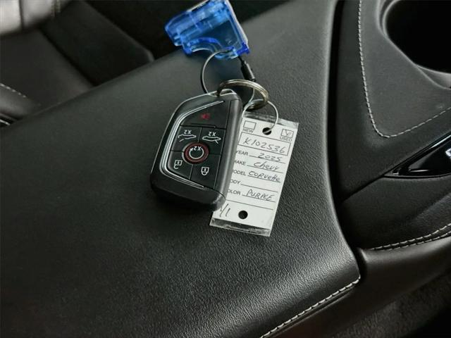 2025 Chevrolet Corvette Stingray RWD Coupe 2LT