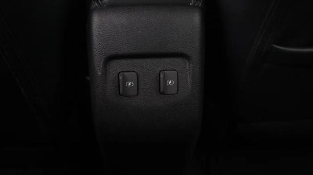 2023 Nissan Kicks SR Xtronic CVT