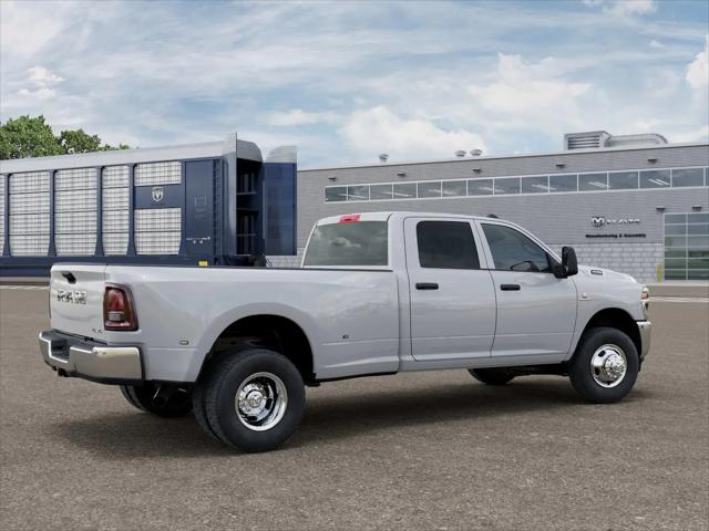 2026 Ram 3500 Tradesman Crew Cab 4x4 8 Box