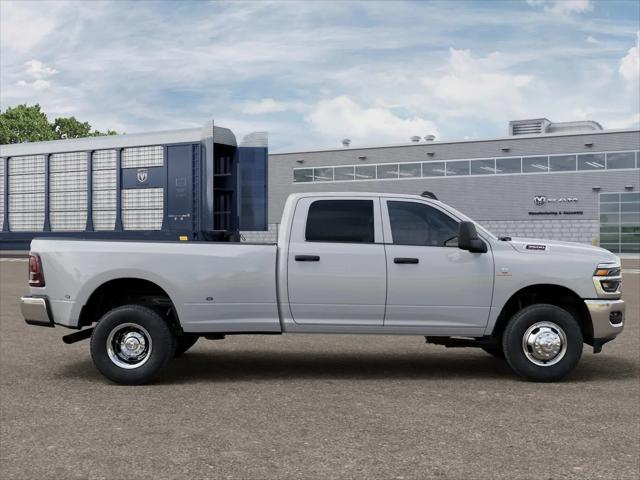 2026 Ram 3500 Tradesman Crew Cab 4x4 8' Box