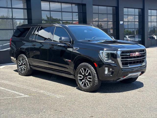 2022 GMC Yukon XL 4WD AT4