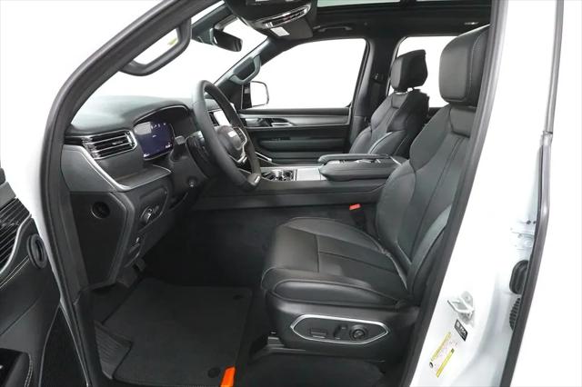 2026 Jeep Grand Wagoneer L 4x4