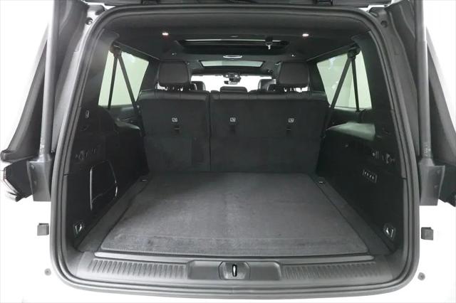 2026 Jeep Grand Wagoneer L 4x4