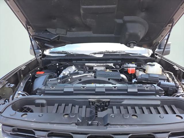 2022 Chevrolet Silverado 3500HD 4WD Crew Cab Long Bed LT