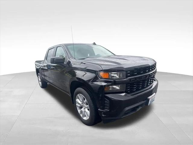 2022 Chevrolet Silverado 1500 4WD Crew Cab Standard Bed Custom