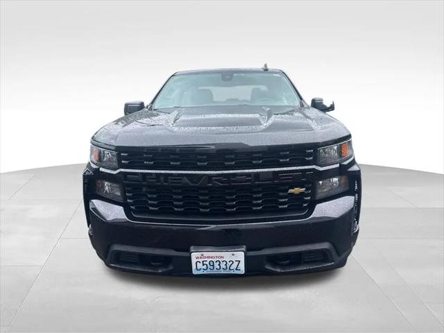 2022 Chevrolet Silverado 1500 4WD Crew Cab Standard Bed Custom