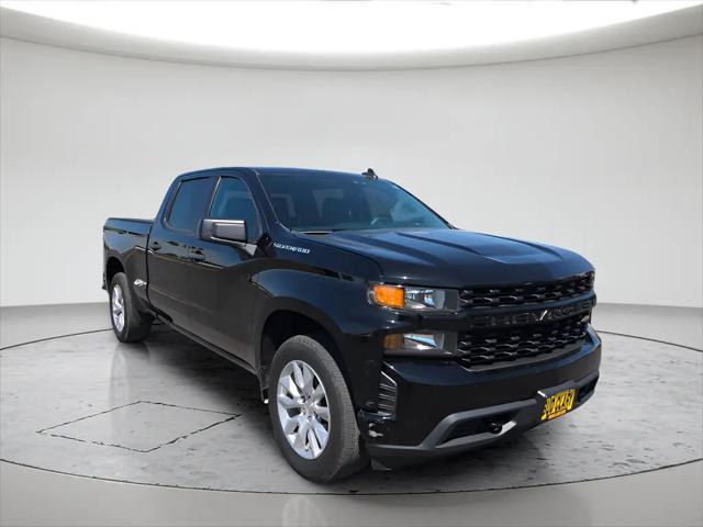 2022 Chevrolet Silverado 1500 4WD Crew Cab Standard Bed Custom