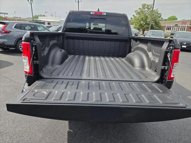 2022 Ram 1500 Big Horn Crew Cab 4x4 5'7" Box