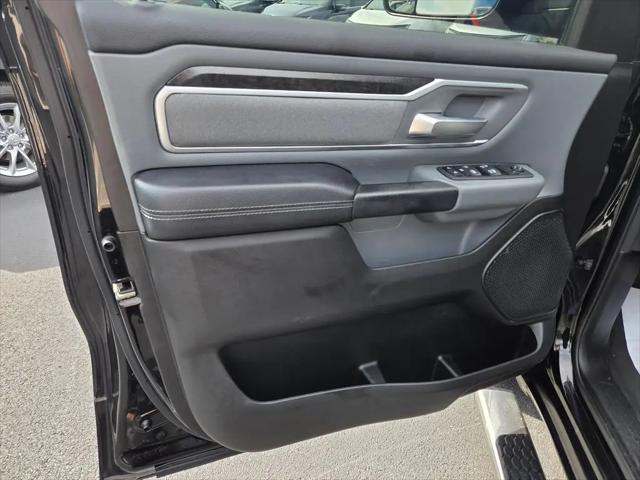 2022 Ram 1500 Big Horn Crew Cab 4x4 5'7" Box