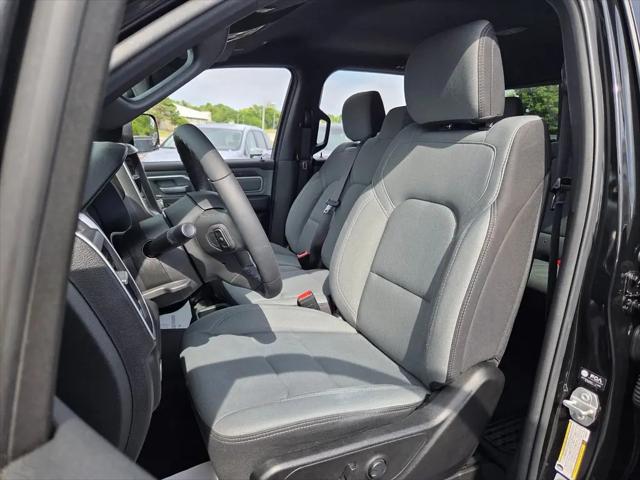 2022 Ram 1500 Big Horn Crew Cab 4x4 5'7" Box