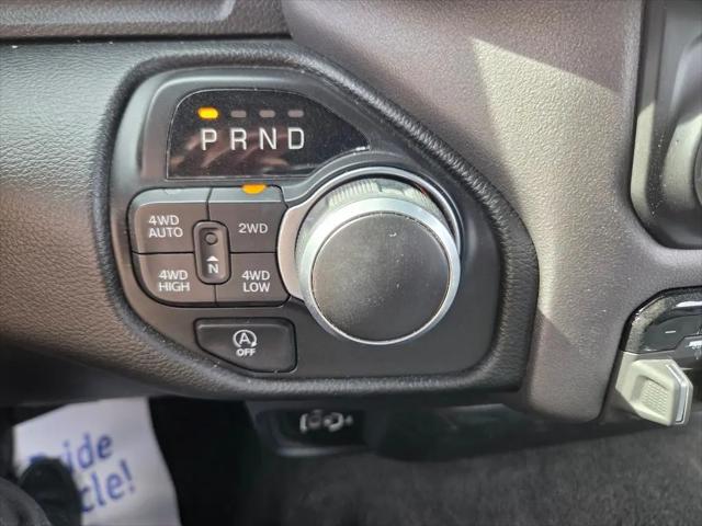 2022 Ram 1500 Big Horn Crew Cab 4x4 5'7" Box