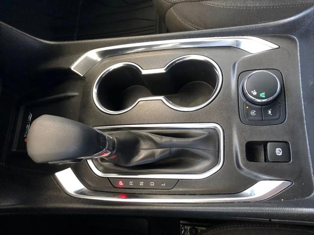2023 Chevrolet Traverse FWD LT Cloth