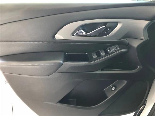 2023 Chevrolet Traverse FWD LT Cloth