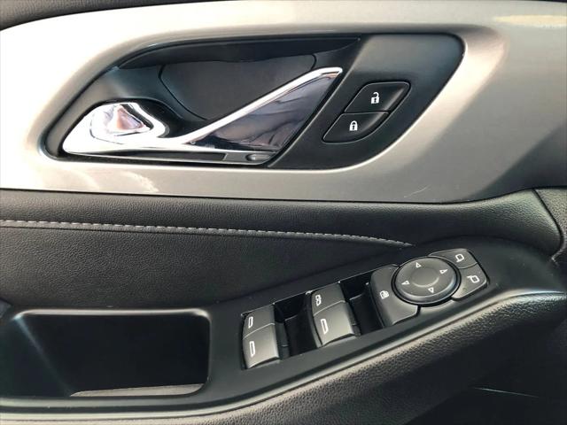 2023 Chevrolet Traverse FWD LT Cloth
