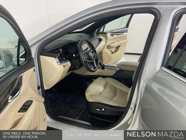 2017 Cadillac XT5 Standard