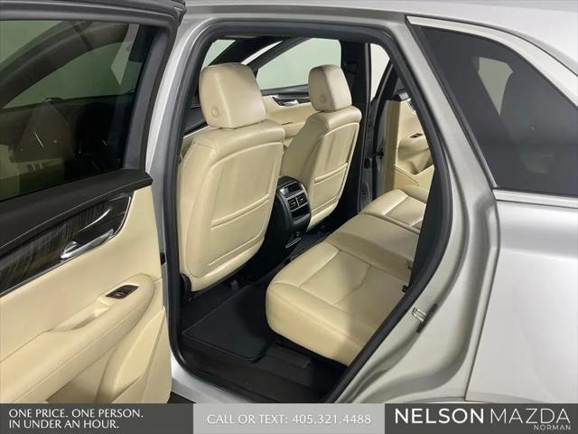 2017 Cadillac XT5 Standard