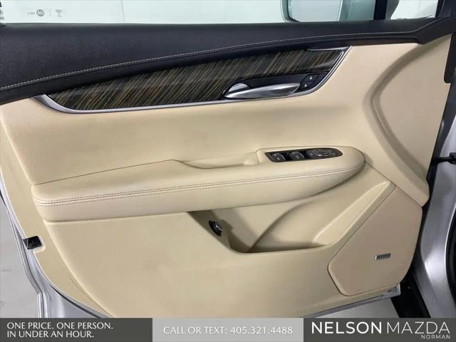 2017 Cadillac XT5 Standard