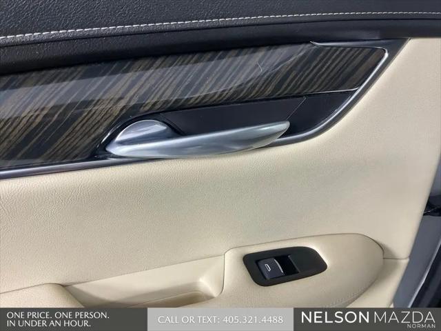 2017 Cadillac XT5 Standard
