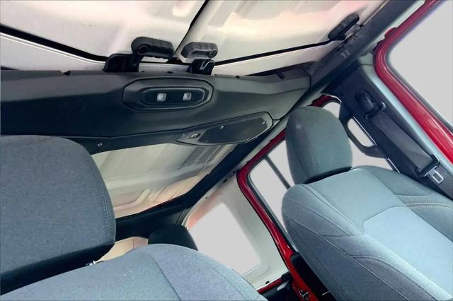 2025 Jeep Wrangler 4-Door Summit 4x4
