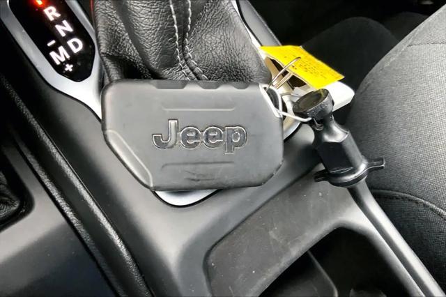 2025 Jeep Wrangler 4-Door Summit 4x4