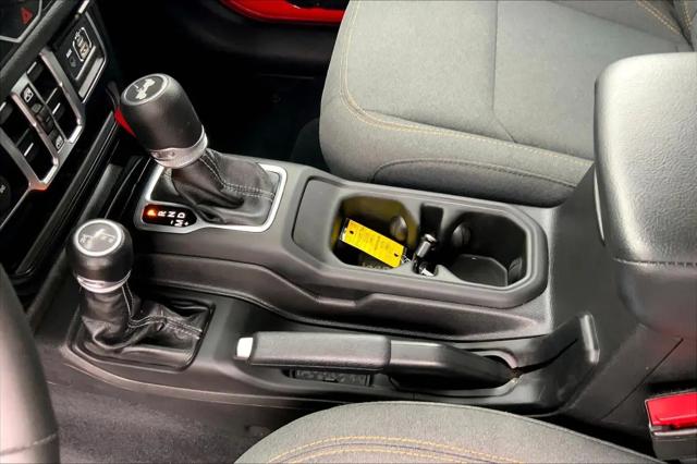 2025 Jeep Wrangler 4-Door Summit 4x4
