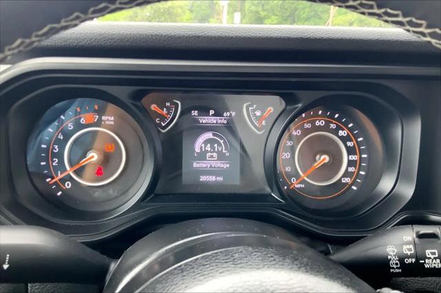 2025 Jeep Wrangler 4-Door Summit 4x4