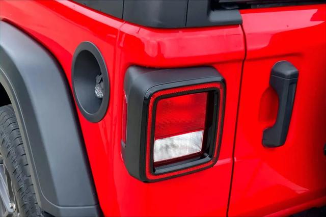 2025 Jeep Wrangler 4-Door Summit 4x4