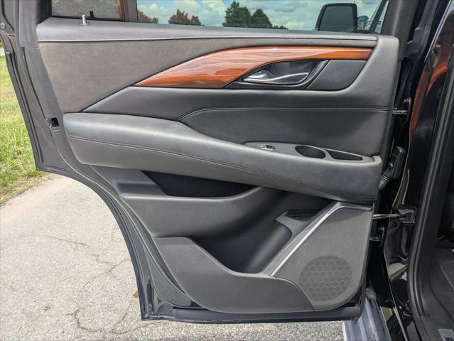 2020 Cadillac Escalade 2WD Luxury