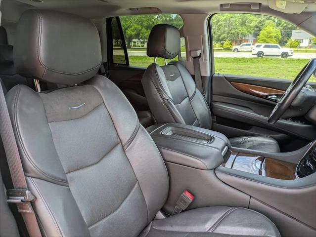 2020 Cadillac Escalade 2WD Luxury
