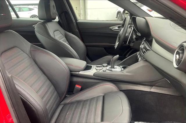2025 Alfa Romeo Giulia Tributo Italiano AWD