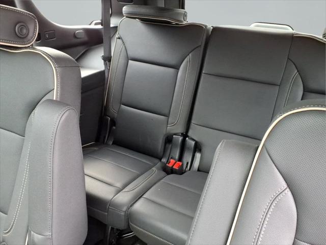 2023 GMC Yukon 4WD SLT