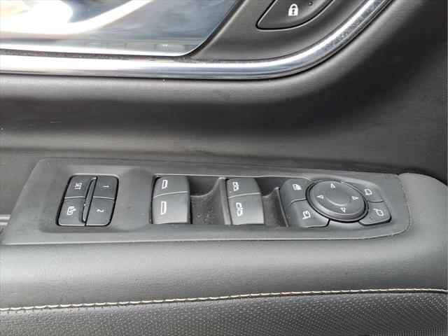 2023 GMC Yukon 4WD SLT