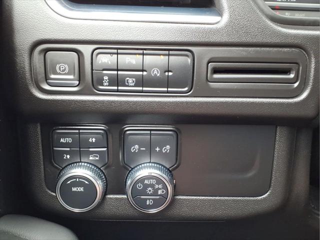 2023 GMC Yukon 4WD SLT