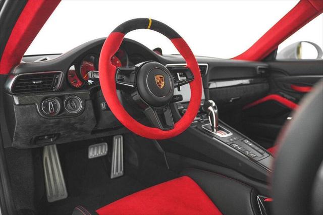 2018 Porsche 911 GT2 RS