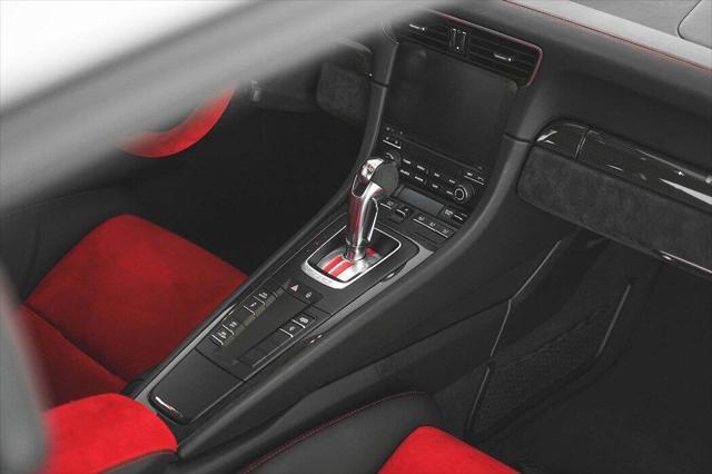 2018 Porsche 911 GT2 RS