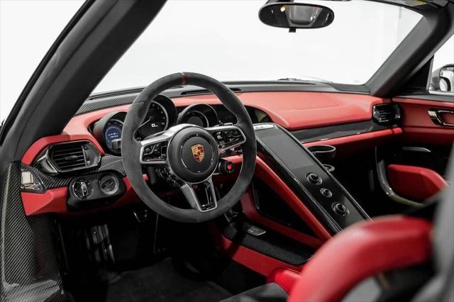 2015 Porsche 918 Spyder Base AWD 2dr Convertible w/ We