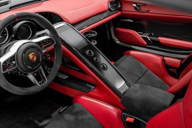 2015 Porsche 918 Spyder Base AWD 2dr Convertible w/ We
