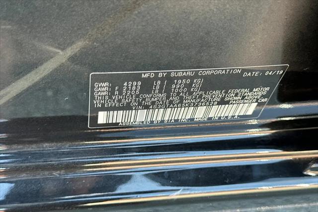 2019 Subaru Impreza 2.0i
