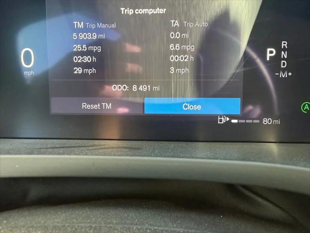 2025 Volvo XC60 B5 Plus