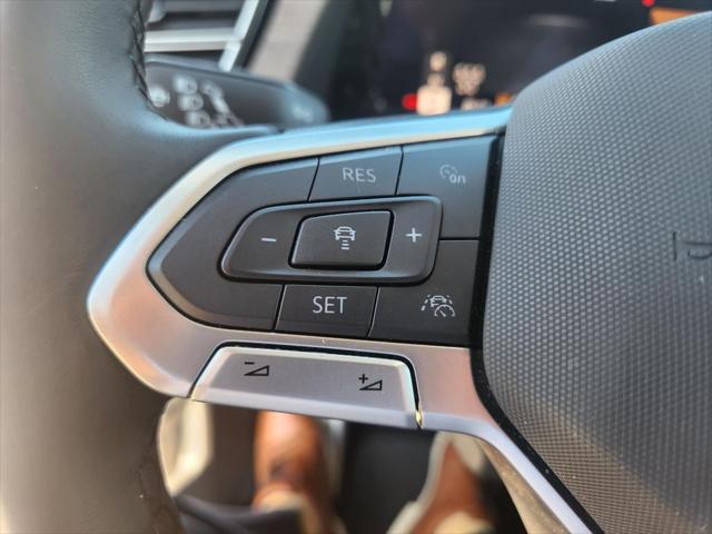 2025 Volkswagen Atlas 2.0T SEL Premium R-Line