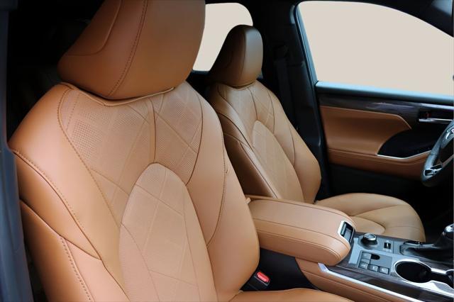 2026 Toyota Highlander Platinum